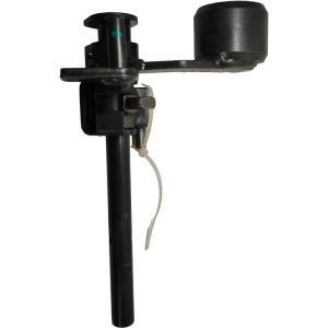 نمای نزدیک از مفصل شفت تعویض دنده JAC J5 دستی